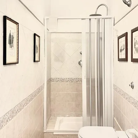 Oasi Urbana Con Terrazza E Vista קליארי