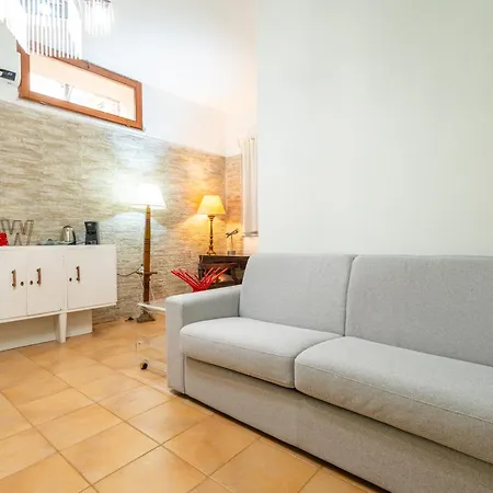 Oasi Urbana Con Terrazza E Vista דירה קליארי