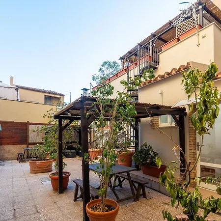 아파트 Oasi Urbana Con Terrazza E Vista *
